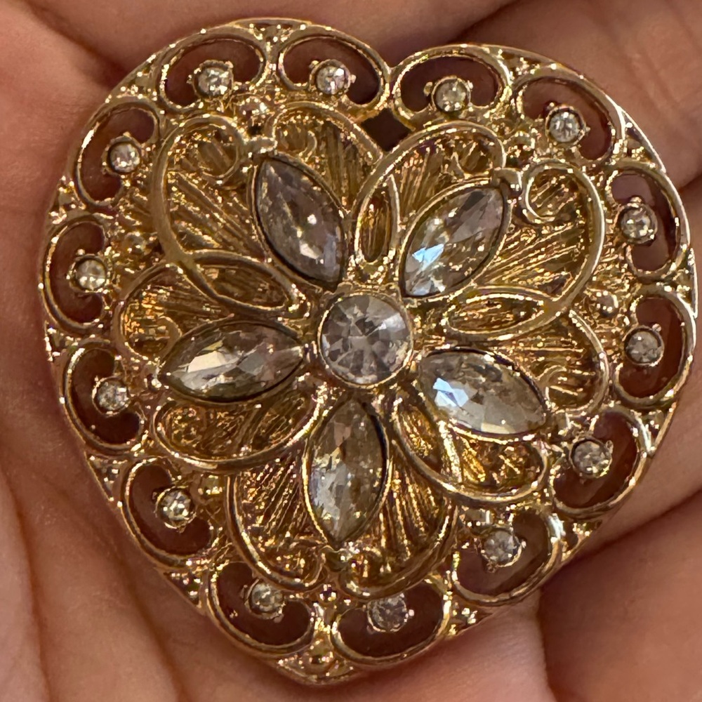 Avon Gold and silver Bejeweled heart Pin